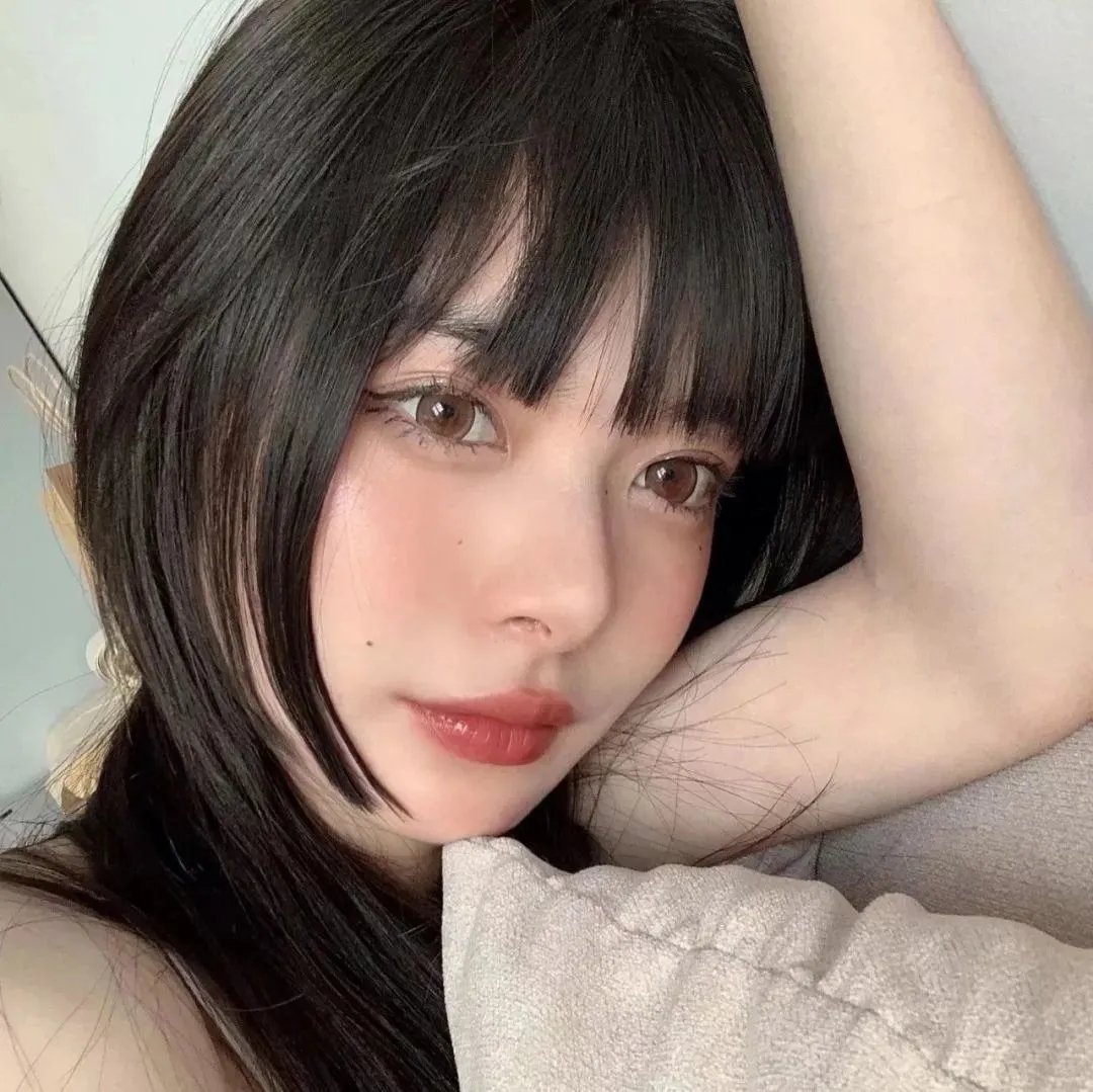出墙花